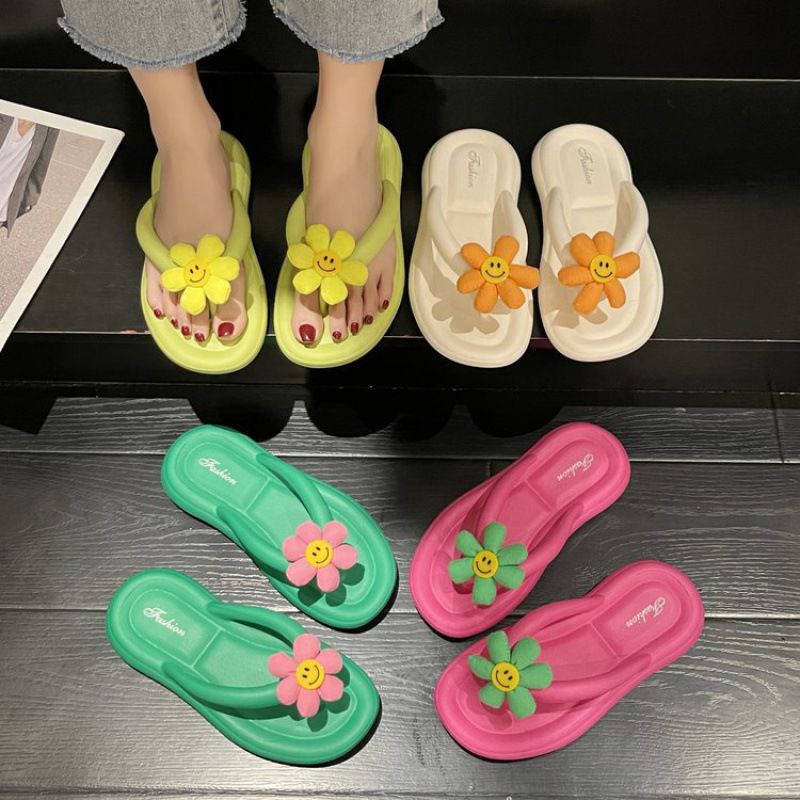 PROMO NGABISIN STOCK !!! Sandal Jelly Eva BUNGA MATAHARI Korean Import Jelly Soft Slipper Anti Slip Elastic Empuk PVC