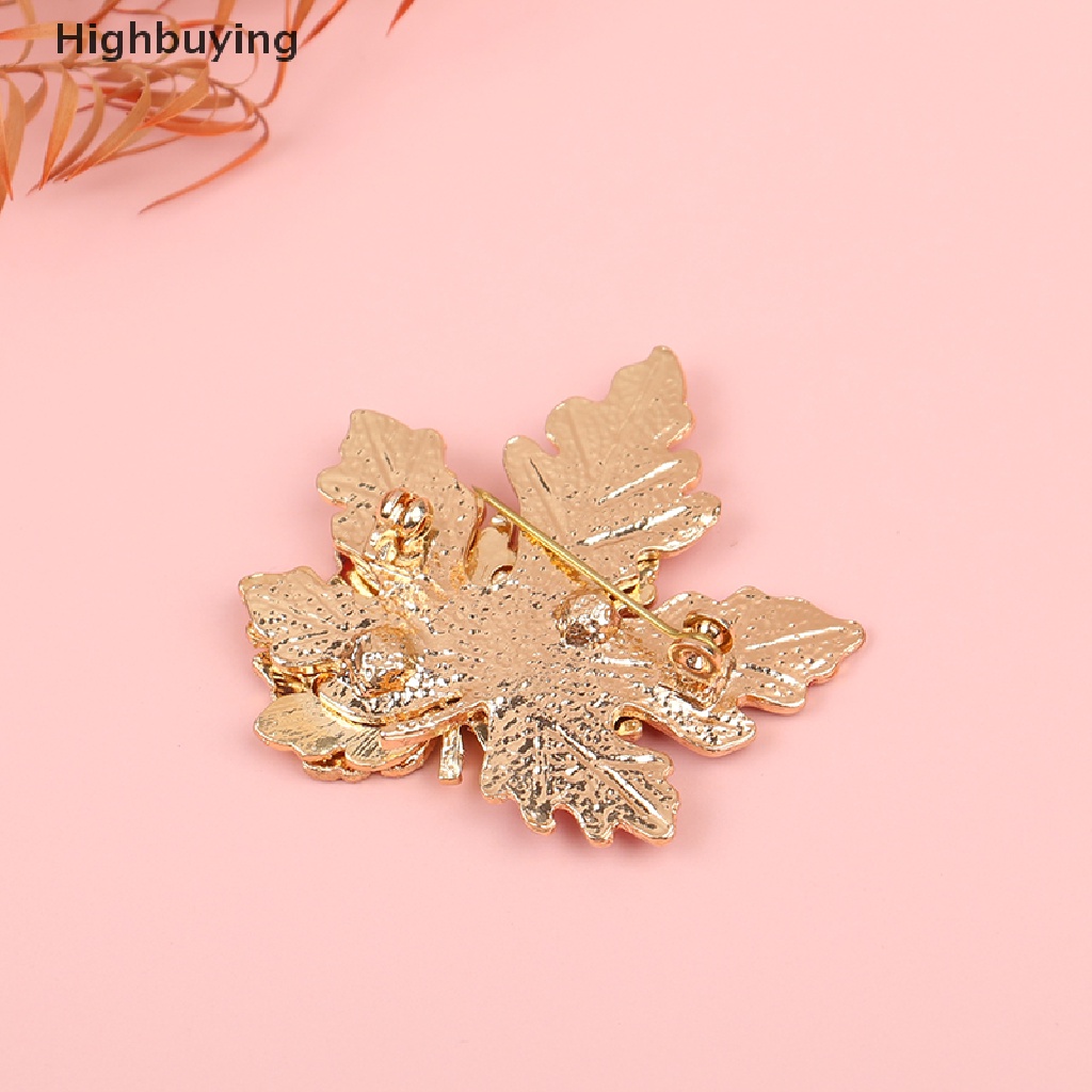 Bros Pin Enamel Bentuk Daun Maple Bahan Alloy Gaya Vintage Untuk Wanita Glory