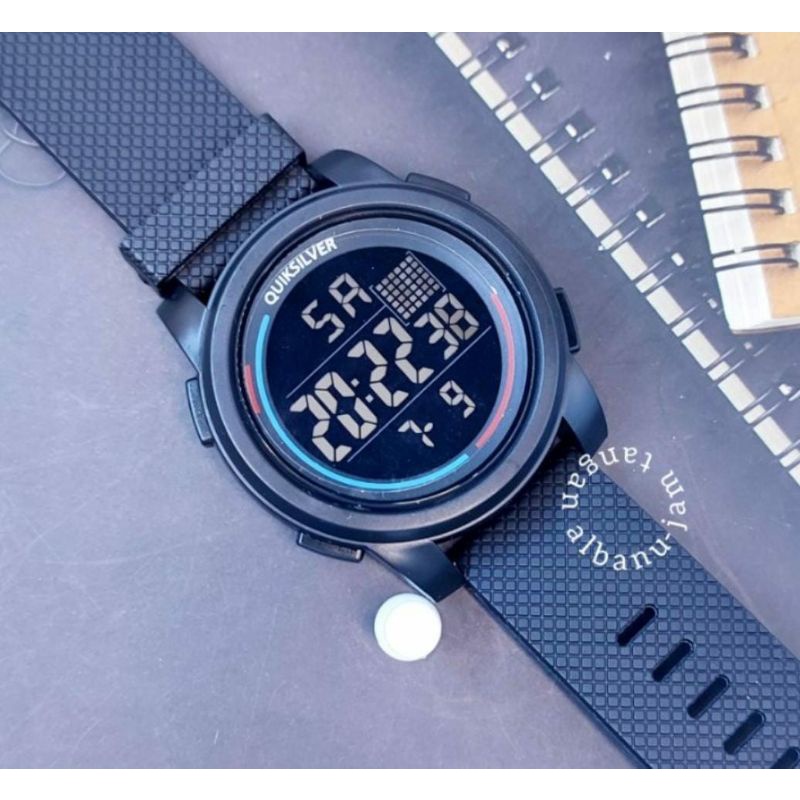 Jam Tangan Divigo Anti Air Jam Tangan Rubber Pria