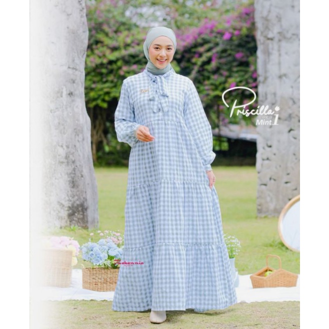 Priscilla by zabannia