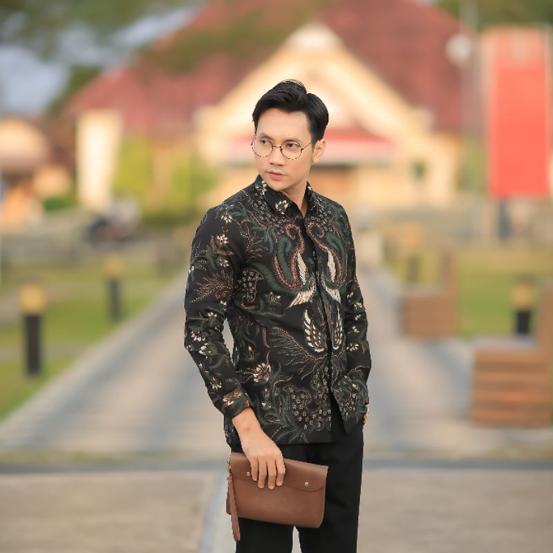 BATIK BOLO DEWO Motif Peksi Green Kemeja Baju Batik Pria Lengan Panjang