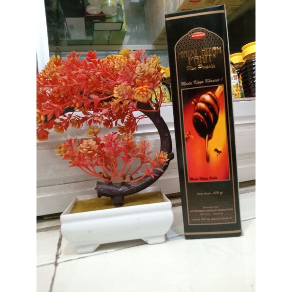 

madu hitam pahit plus propolis