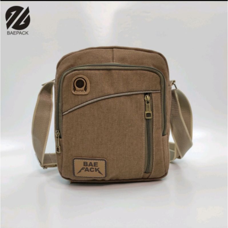 Tas Selempang Cowok Dengan Lubang Headset Brandon Baepack / Tas Bahu Pria /Tas selempang kanvas / Or