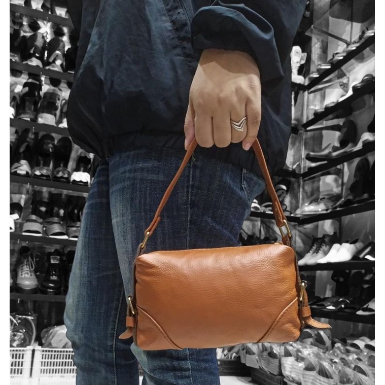 tas kulit sapi asli tas jinjing tas kepit tas ketiak tas kekinian tas model  terlaris paling diicari asli sukaregang garut bahan kulit sapi asli