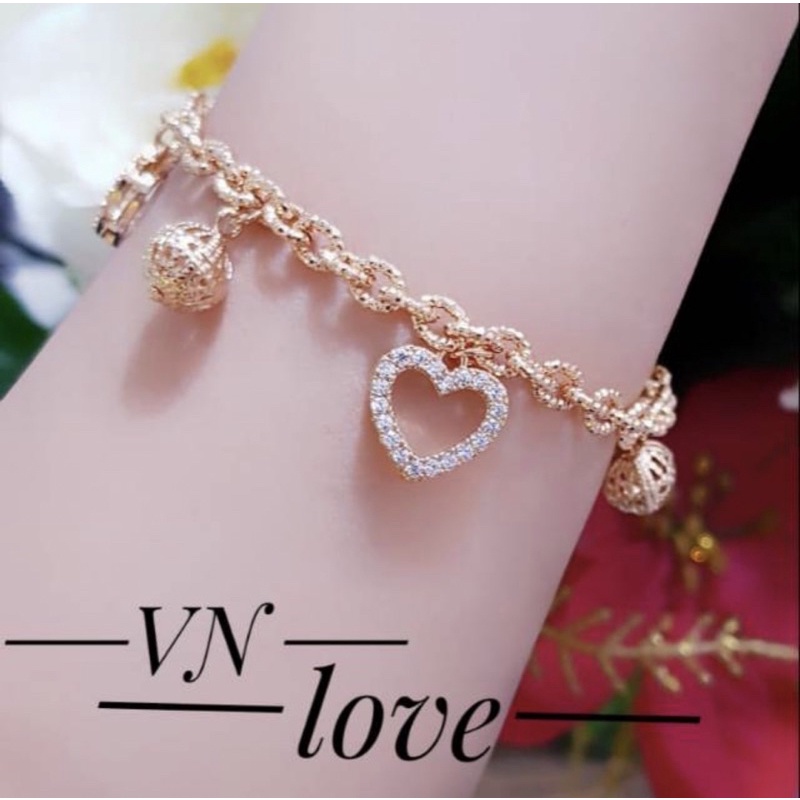 gelang tangan rumbai love bolong perhiasan wanita titanium gold