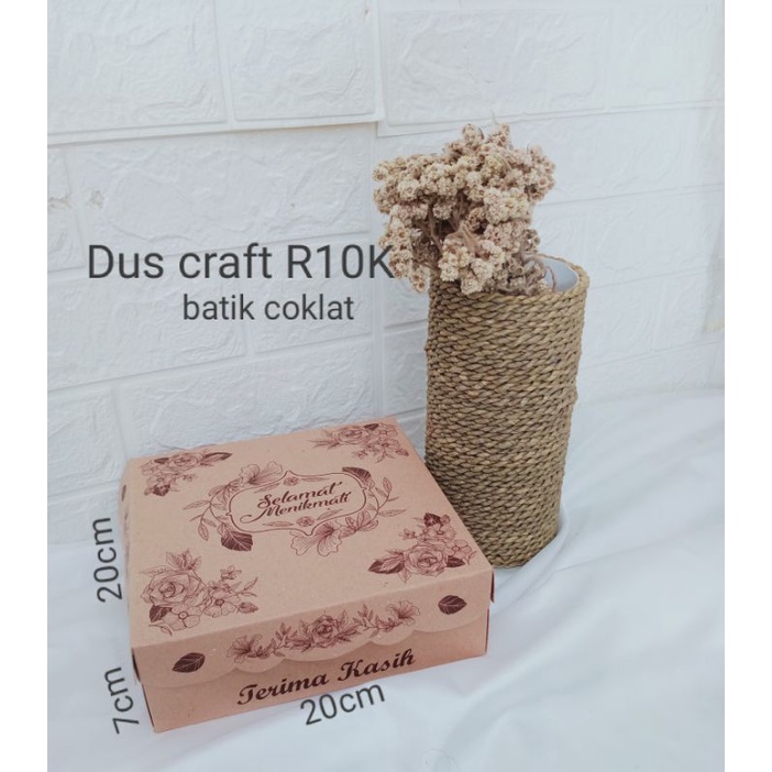 

Dus craft motif batik coklat saat R10K 20×20×7cm