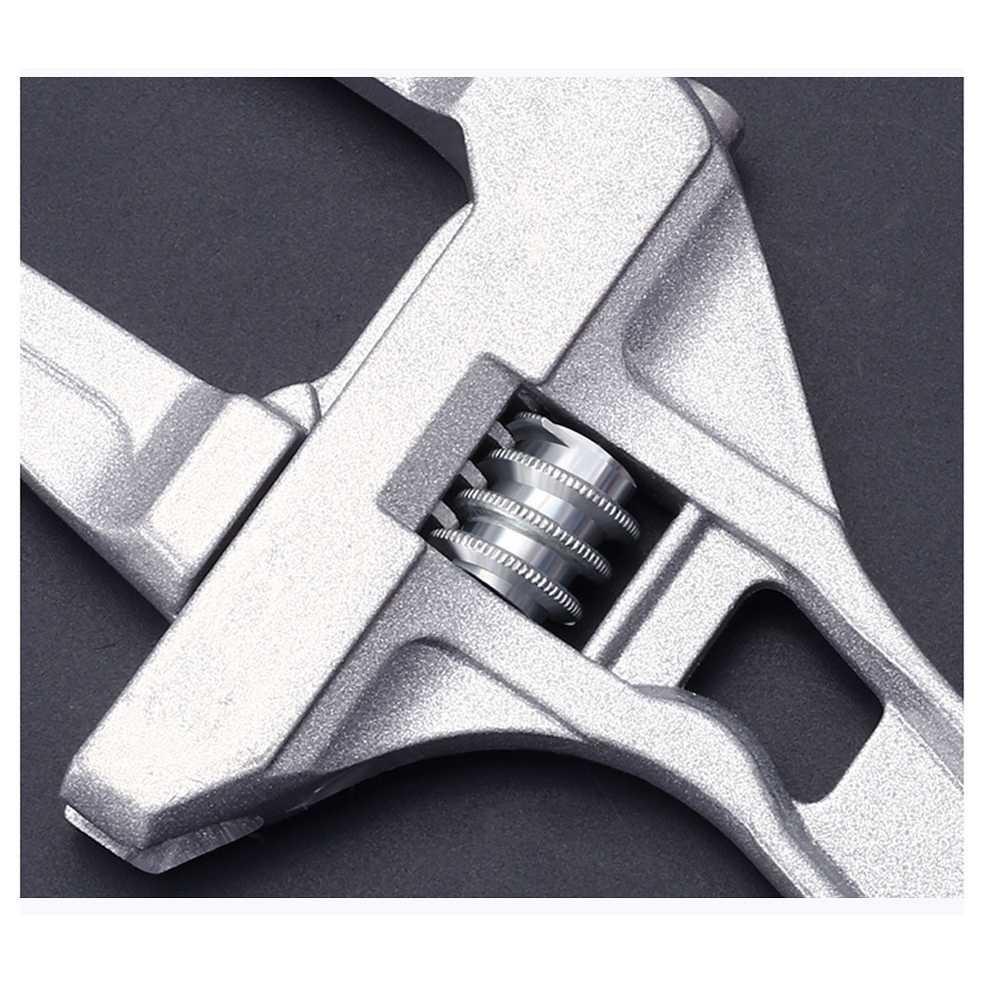 TD - PKK YINLONGDAO Kunci Pas Universal Adjustable Wrench Spanner - UW83