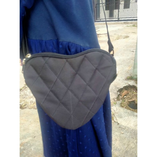 Tas jajanan anak tas selempang anak perempuan simpel bahan cordura hitam