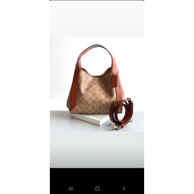 Coach Hadley hobo 21