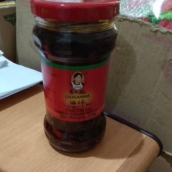 

Larismanis--LAOGANMA CHILI IN OIL/LAO GAN MA BLACK BEAN CHILI SAUCE/SAMBAL CABAI CABE DALAM MINYAK 275 GRAM