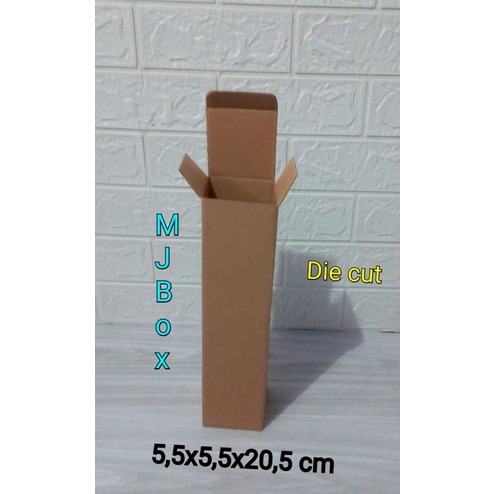 

Kardus karton Uk. 5,5 x5,5 x 20,5 cm.........Die Cut Kotak Botol