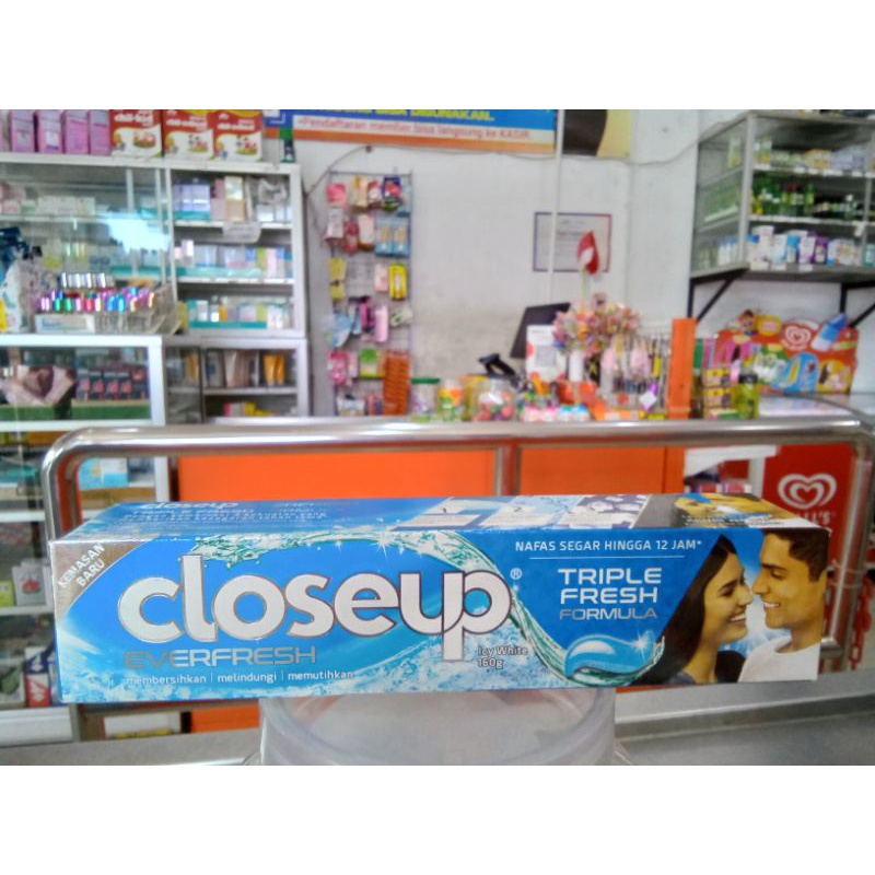 CLOSE UP 160GR ICY WHITE