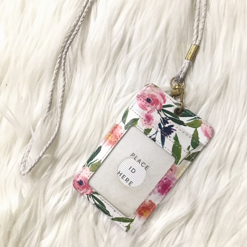 Lanyard flower preloved