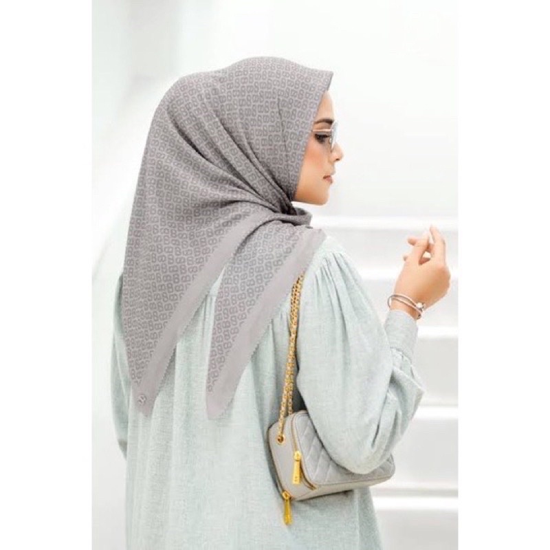 READY STOCK SIAP KIRIM  buttonscarves tapis FOSSIL VANILLA voal square reguler reg red black