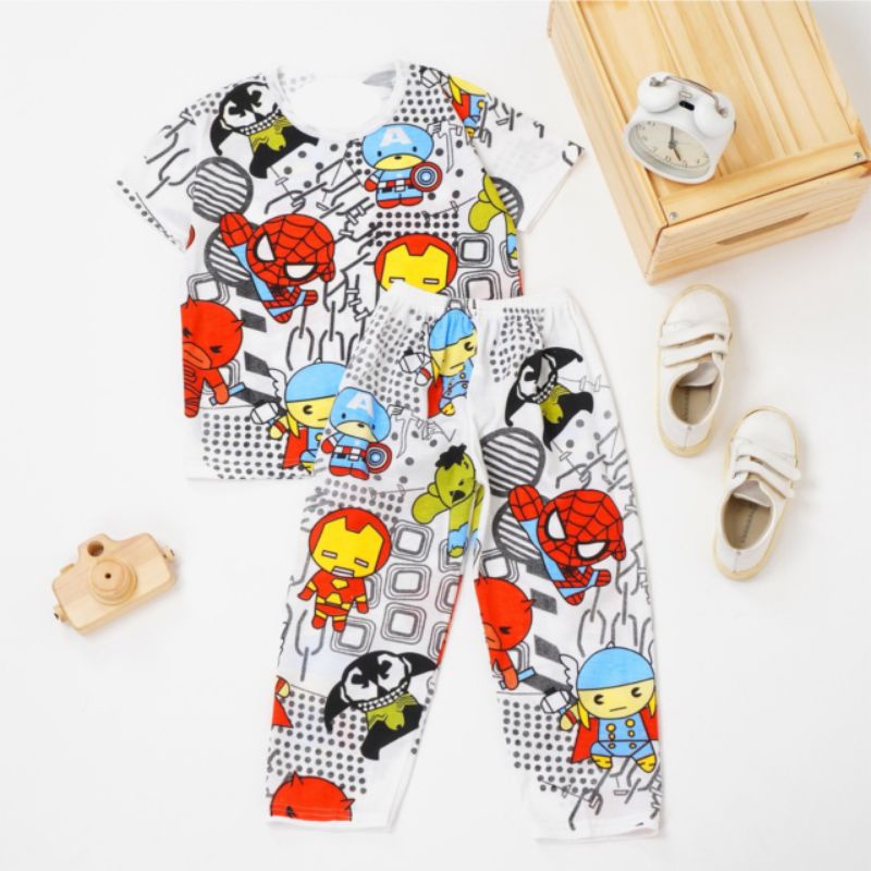 setelan anak laki laki/baju tidur anak laki laki motif avengers