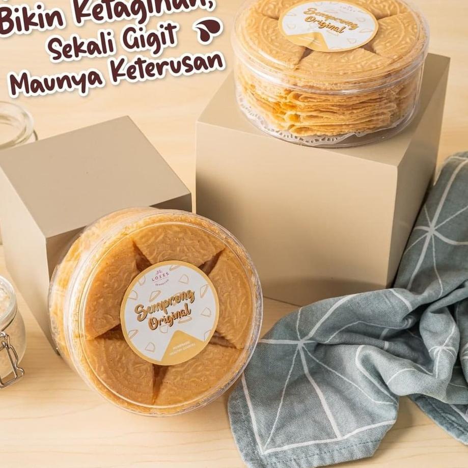 

✓ OLEH OLEH KHAS JAKARTA - SEMPRONG KUE SEMPRONG LIPAT KUE KERING CEMILAN VIRAL LOVES SEMPRONG Terlaris