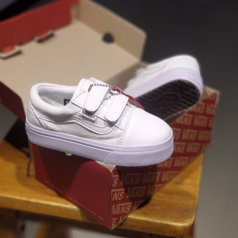 SEPATU VANS ANAK OLDSKOOL FULL WHITE SEPATU PUTIH ANAK SEPATU ANAK LAKI LAKI PEREMPUAN