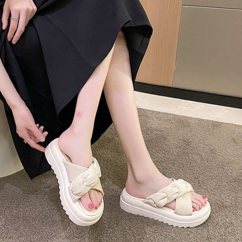 RYX - Puffe Sling Sandal Slip-On Wanita Fashion Casual - Ori Import