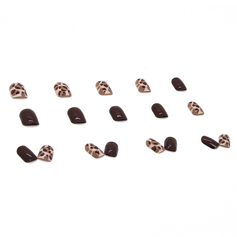 24pcs / Kotak Kuku Palsu Bentuk Kotak Motif Leopard Warna Coklat