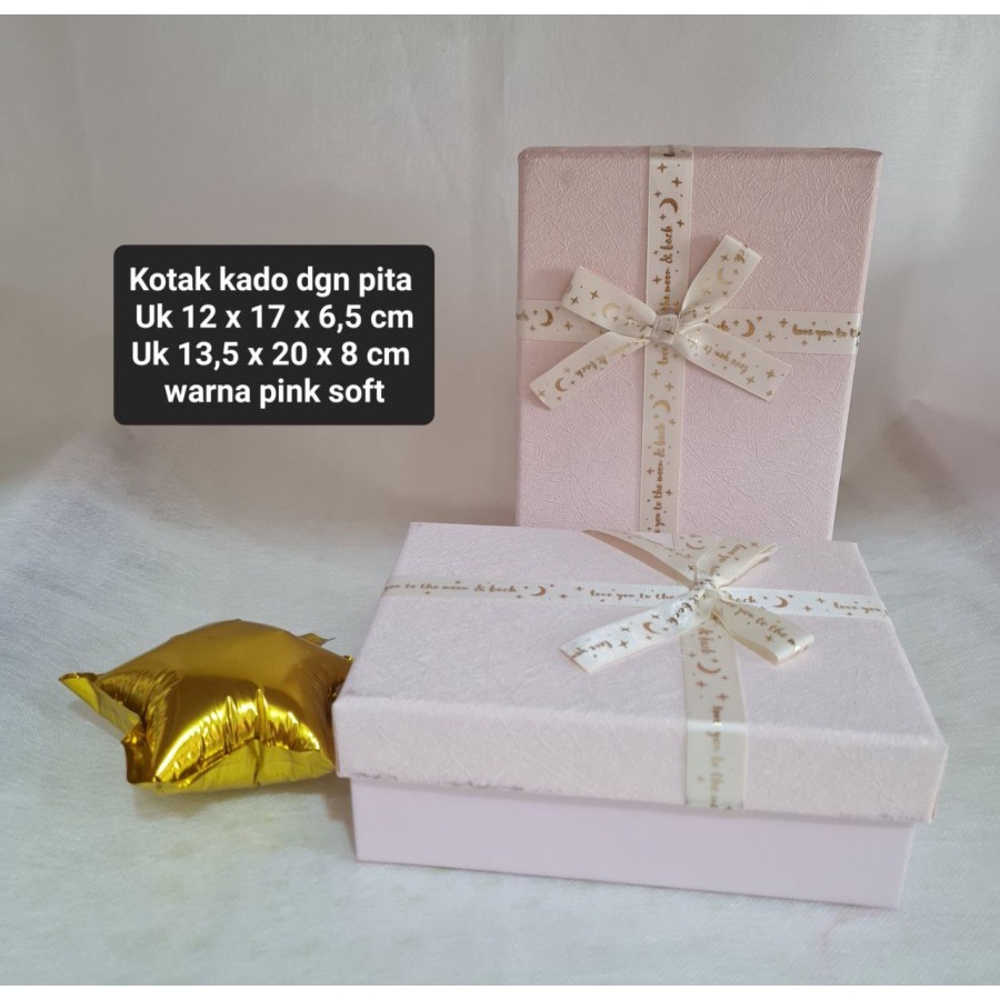 

Kotak Kado Persegi Panjang T2 Pita / Gift Box / Kotak Souvenir / Kotak Hadiah / Perlengkapan Pesta