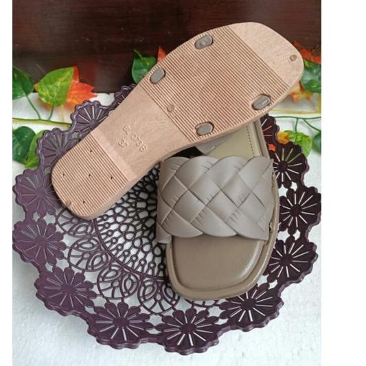 AHW7-T8567✩ ( GISEL) Sandal BOLONI slop wanita/sandal fashion/sandal santai Model.Baru