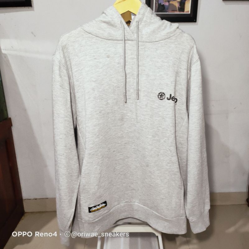 Jumper Hoodie Bekas Second Preloved -- Jeep
