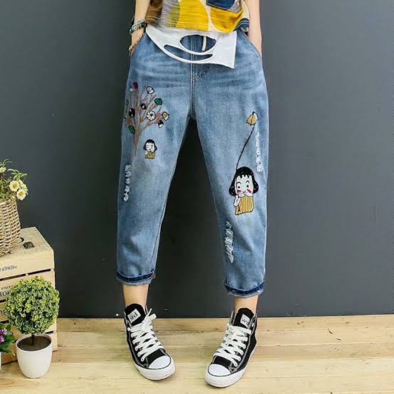 MOODY DOLL PANTS / CELANA BAGGY JEANS JUMBO XL MOTIF BONEKA