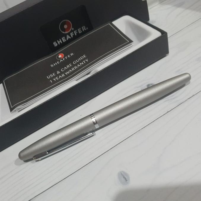 

Pulpen Sheaffer Sheafer VFM Roller Ball