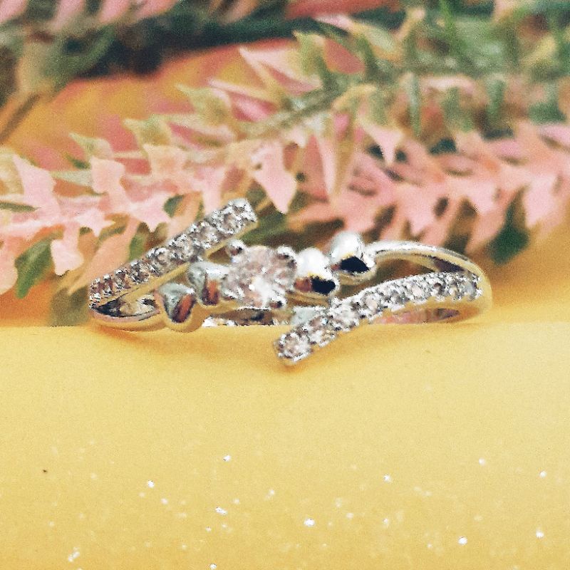 Cincin Titanium Wanita Anti Karat Tahan Lama Permata Zircon Asli Lapis Emas Putih Silver Perhiasan X