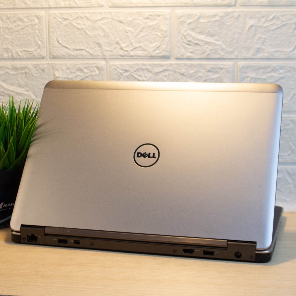 Dell Latitude E7440 Super Mulus Like New Core i7 Ram 16GB SSD Layar FullHD Siap Pakai Normal Seperti