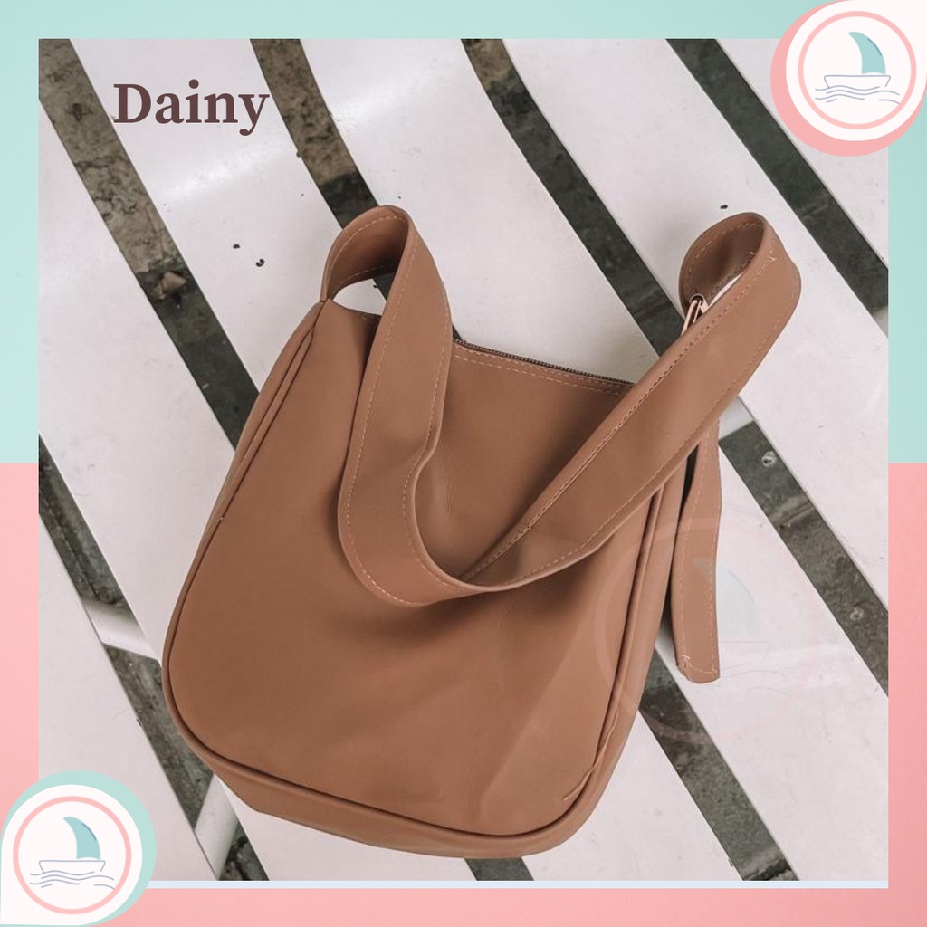 Tas Selempang Sling Bag Wanita Shoulder Bag Dainy Premium