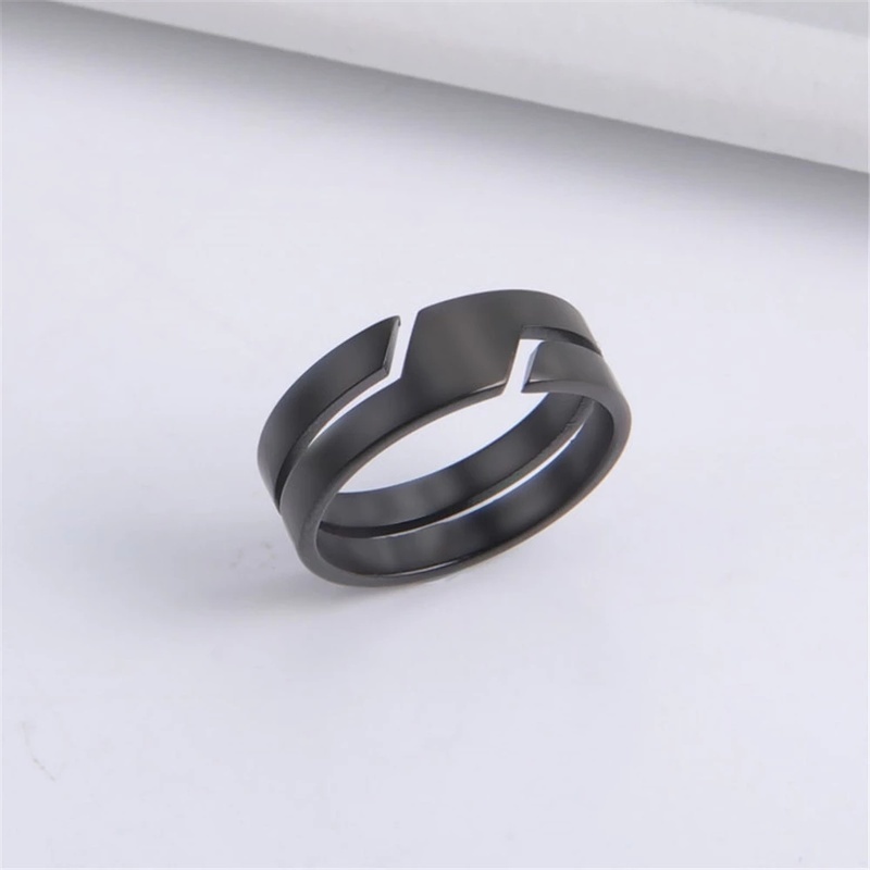 Cincin Bentuk Geometris Bahan Stainless Steel Untuk Pria Dan Wanita