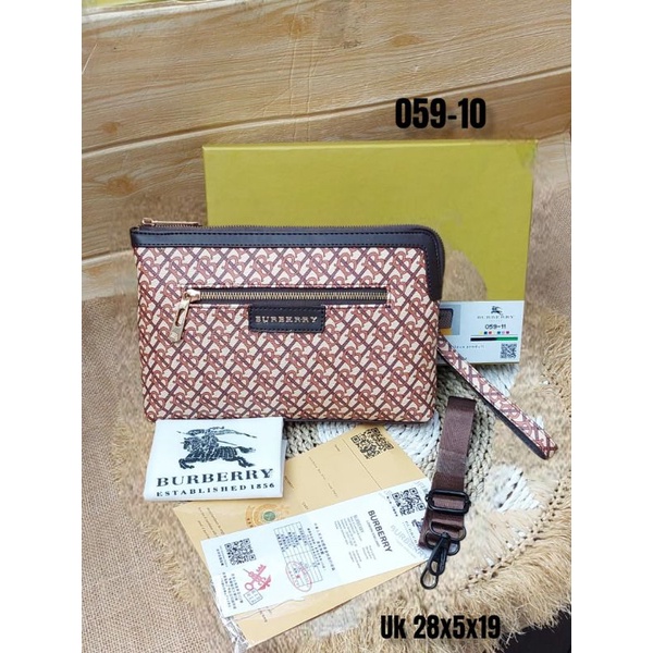Clucth/Handbag wanita  Kode 059 Free Box