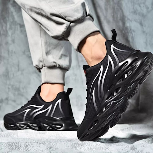 Sepatu Sneakers Pria Kasual kekinian / Sepatu Fashion running olahraga Cod