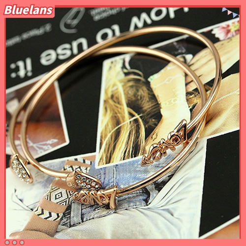 Gelang Bangle Model Terbuka Bentuk Hati Aksen Berlian Imitasi Untuk Wanita