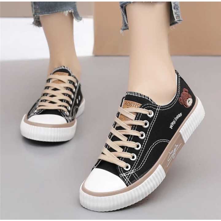 Sepatu Wanita Sneakers Kanvas Korea Teddy Bear Lucu 01-Hitam Coklat