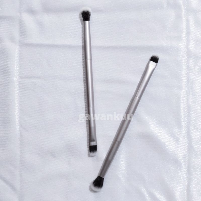 Kuas Eyeshadow 2in1- Eyeshadow Brush - Kuas Eyeshadow dan Concealer - Makeup Brush