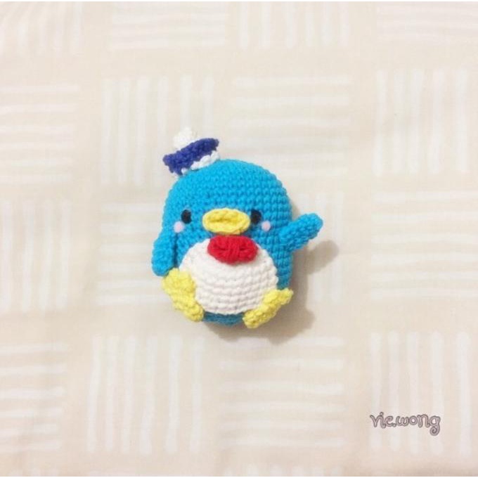 :::::::] Boneka rajut amigurumi Tuxedo Sam Mini Sanrio