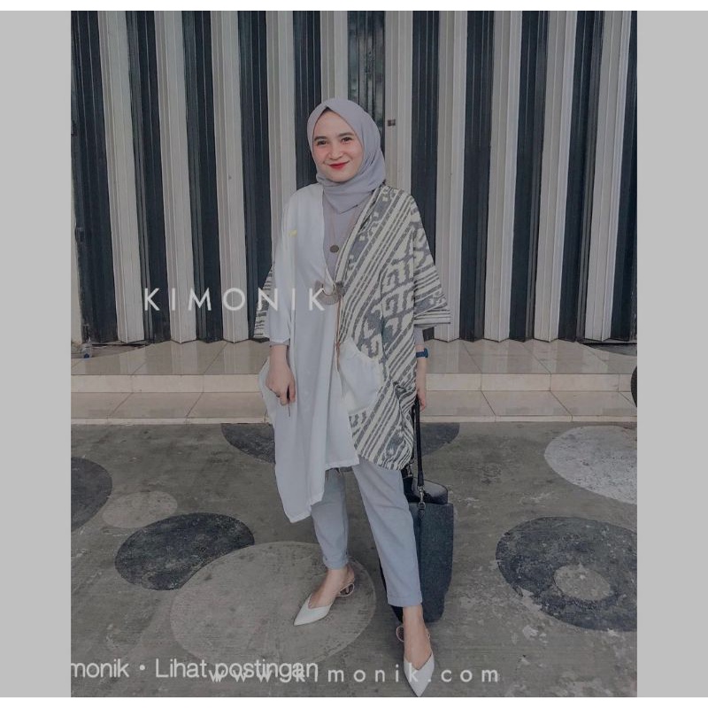 OUTER KIMONIK SERIAL SEKAR AYU "WHITE" (NEW)