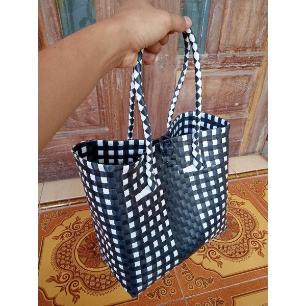 Tas Anyaman Plastik/ hampers murah