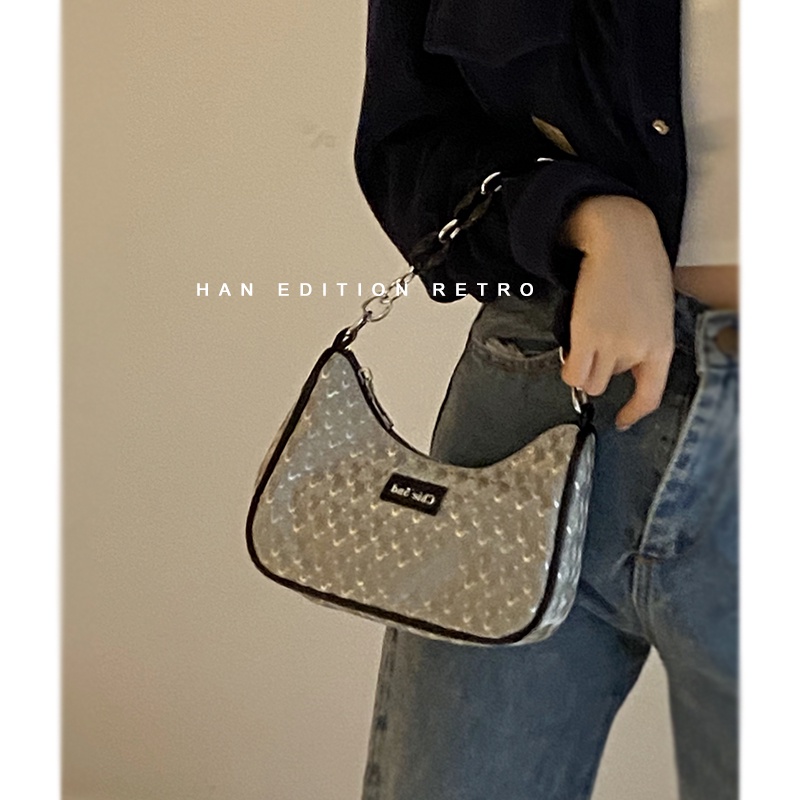 Suhao tas kain nilon wanita 2021 baru trendi fashion rantai tas ketiak French niche all-match portable messenger bag