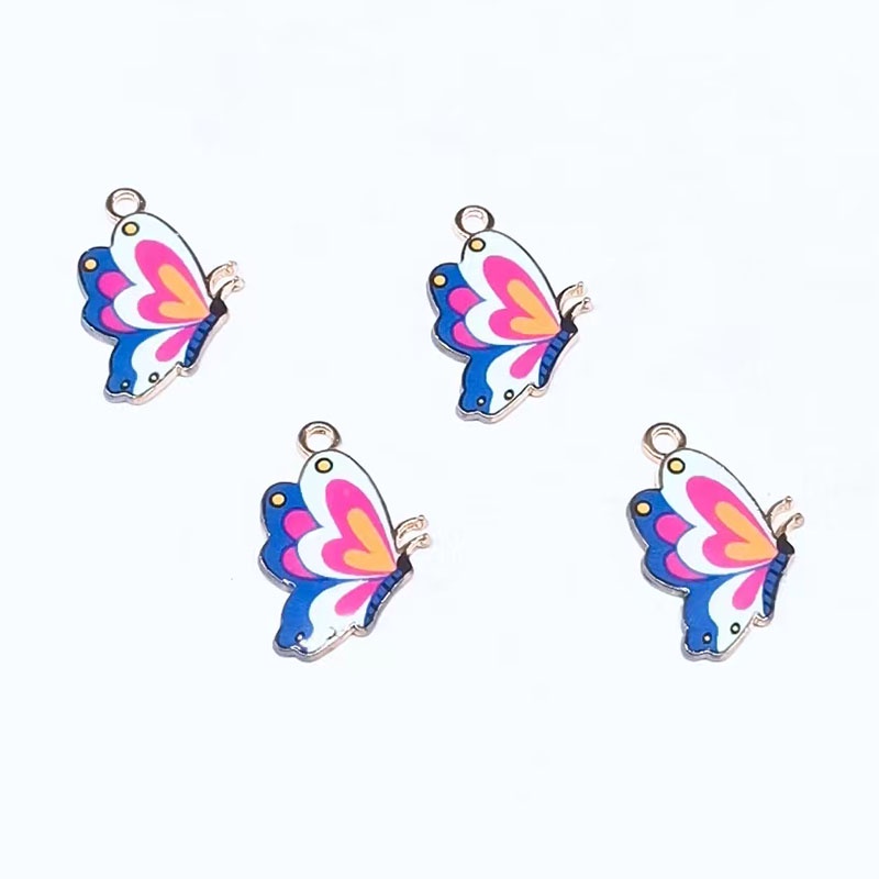 4pcs Liontin Kalung / Gelang / Anting Bentuk Kartun Butterfly Bahan Alloy