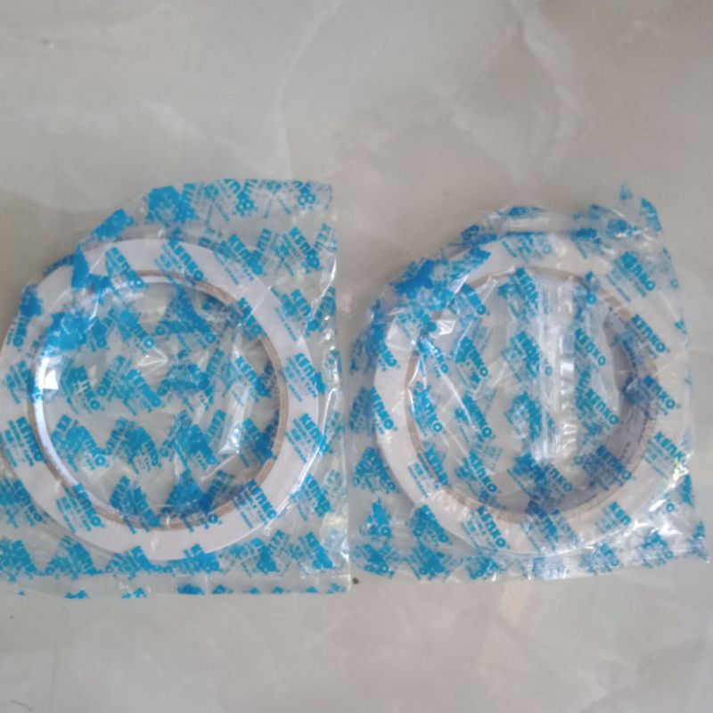 

DOUBLE TAPE