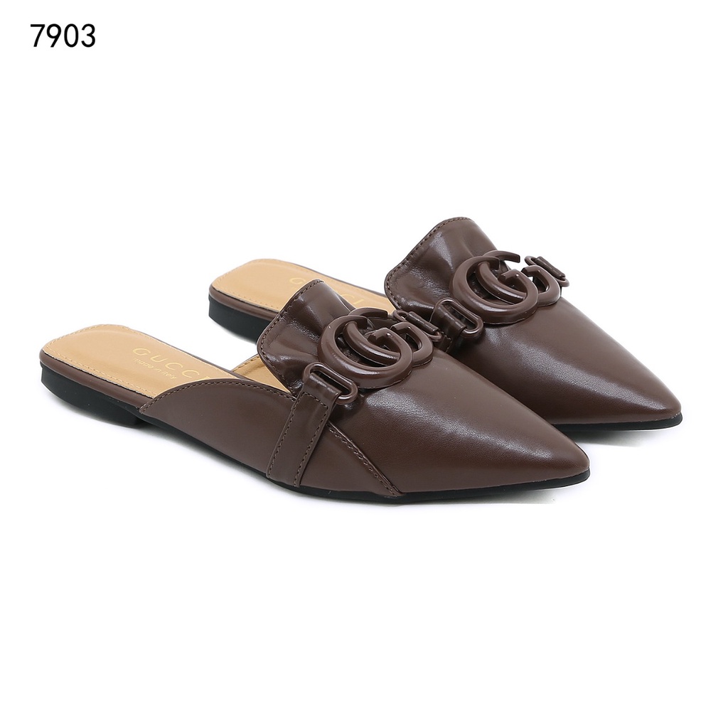 GC Leather Double G Logo Flat Heel Shoes 7903