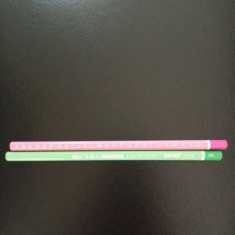 

Pensil 2B Terang Hitam Tebal