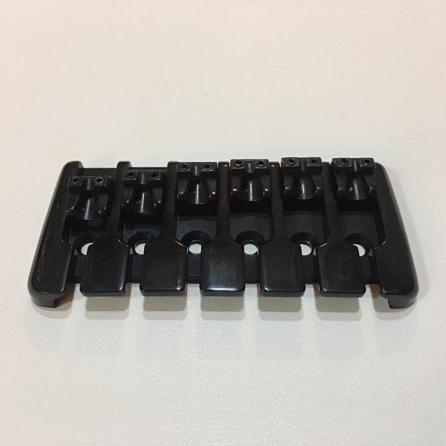 Bridge Bass Gitar 6 String BB-003 Warna Black