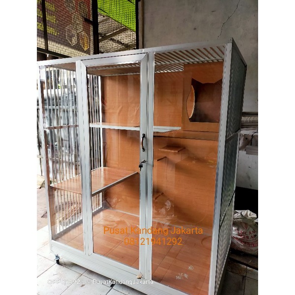 Kandang kucing / cat room
