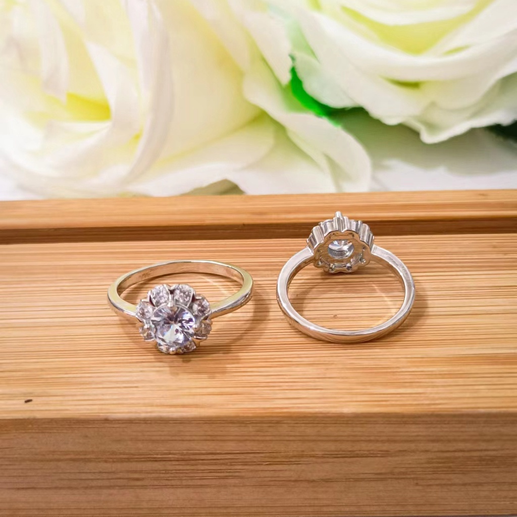 Cincin Model Simpel Polos Elegant Gold Lapis Emas