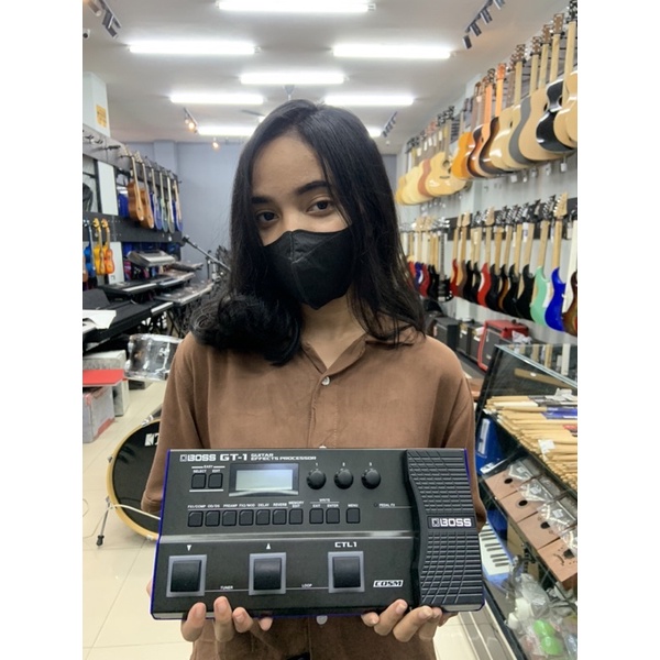 Multi Efek Gitar BOSS GT 1 ORIGINAL