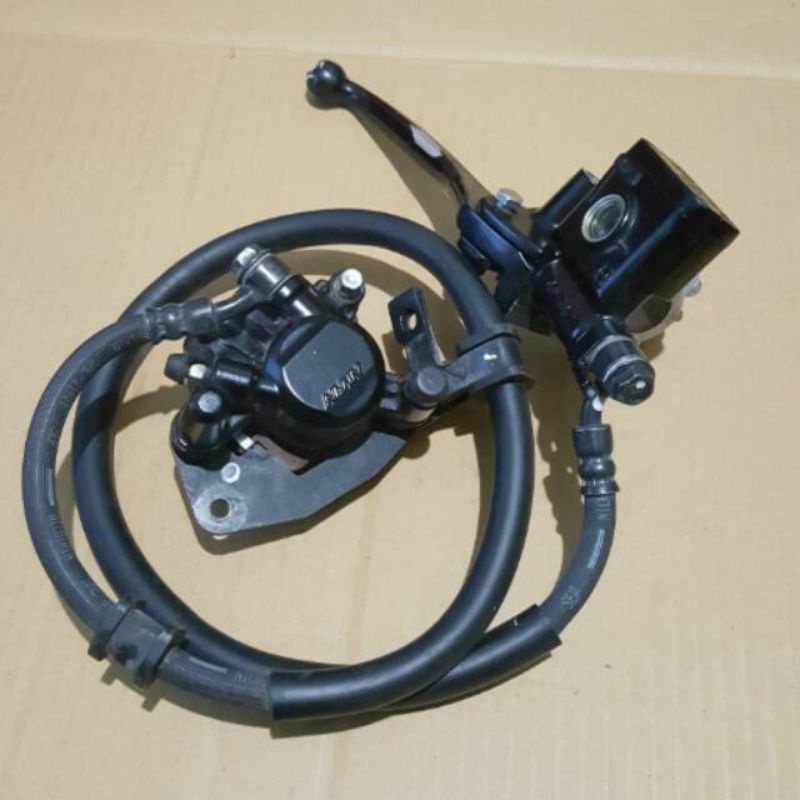 master kaliper depan vario 110 karbu pnp vario 110 techno karbu original